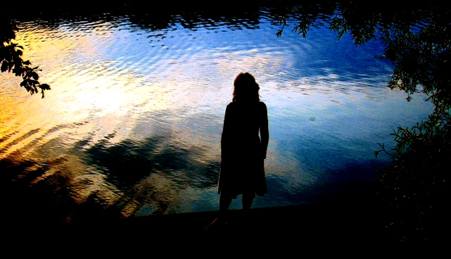 A la RIBA DEL RIU TISZA 0 clara