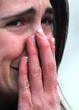 dona plorant 000000000000