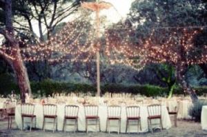 taula parada per sopar al vespre000