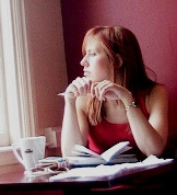 dona noia sola bar-36789000