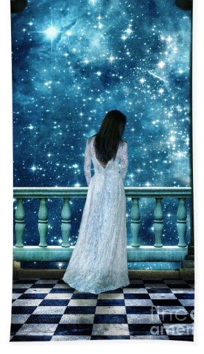 dona sola al balcó noia estels