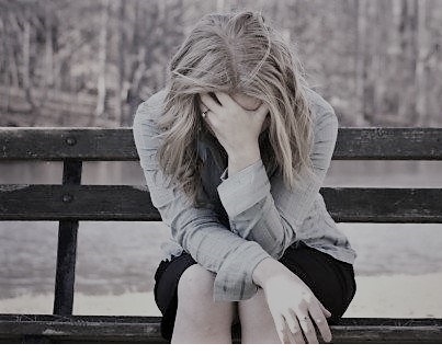 noia trista dona 346899