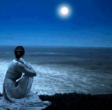 dona 000 noia nit lluna